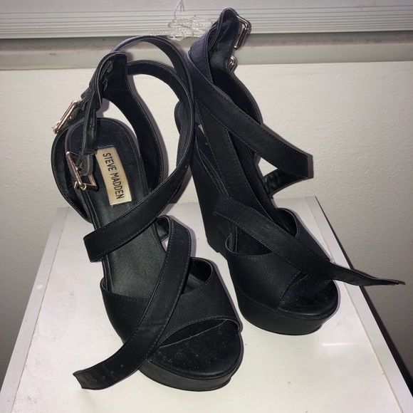 Steven Madden wedges - Picture 2 of 4